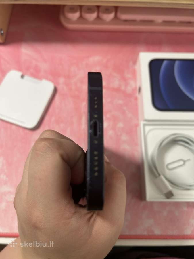 iPhone 12 black - nuotraukos Nr. 7