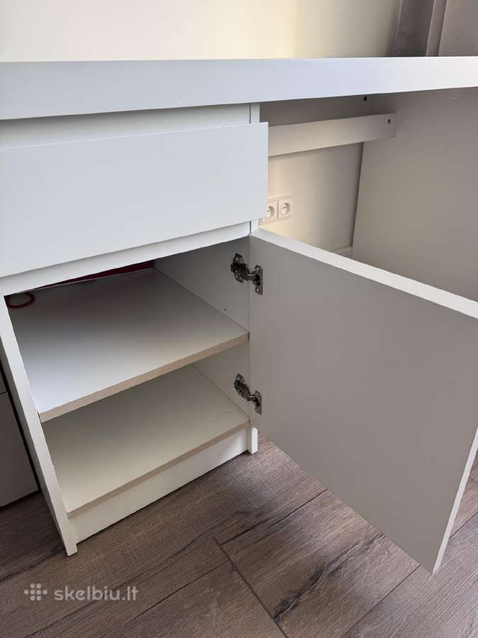 Ikea Malm rašomasis stalas - nuotraukos Nr. 2