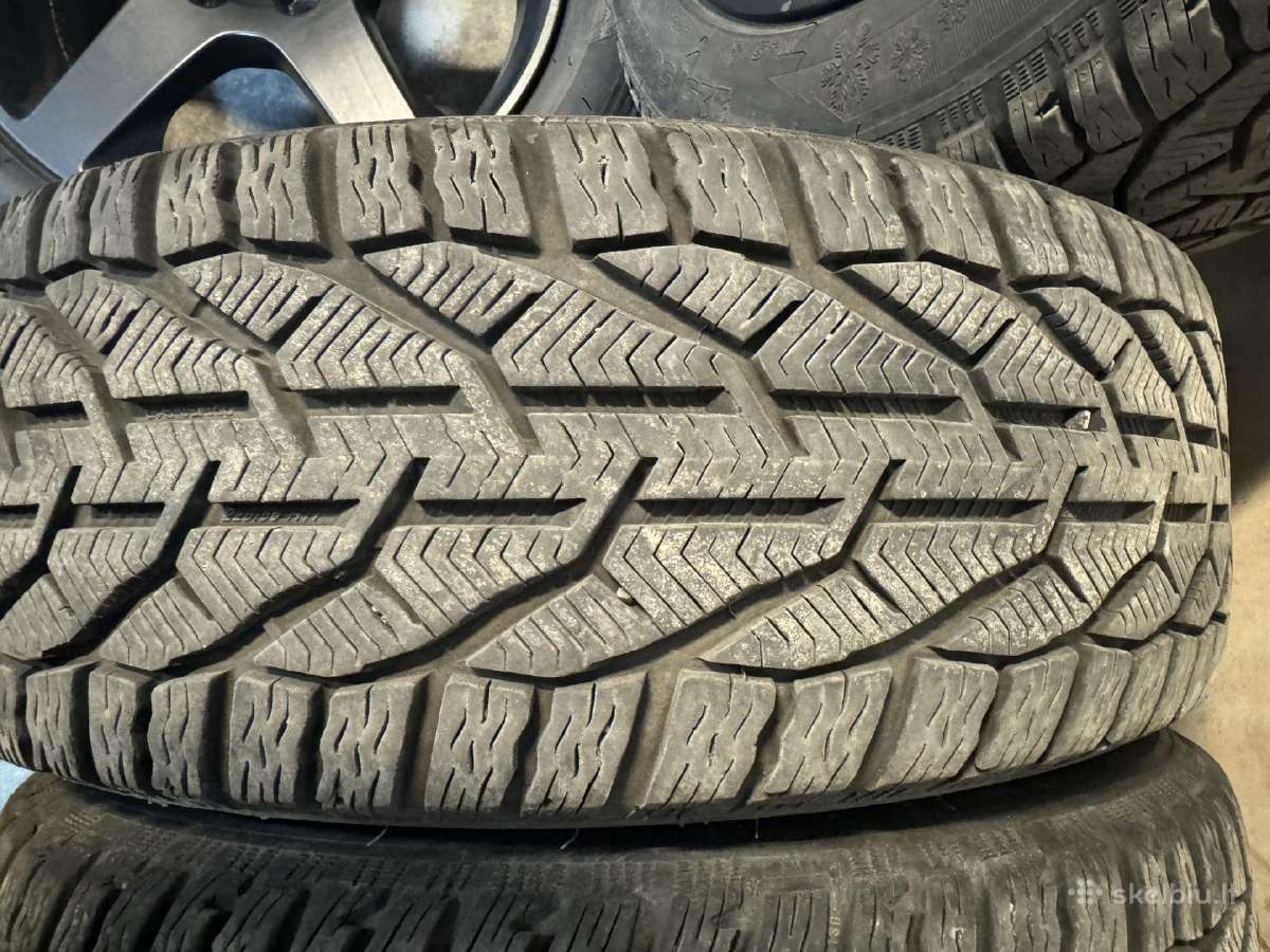 Padangos 225/50r17 .Vovlo S80 2009 m. - nuotraukos Nr. 10