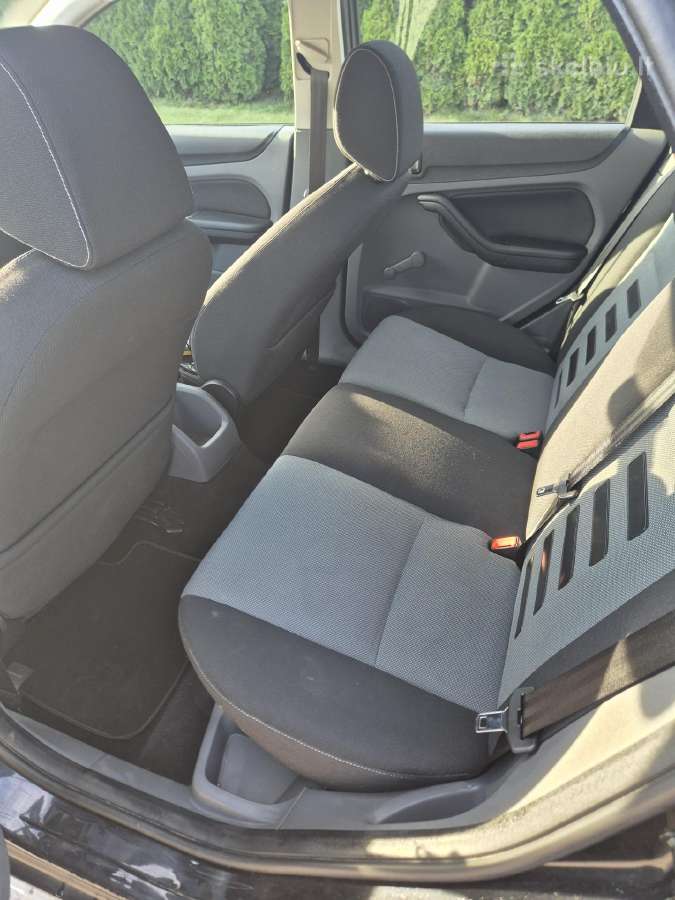 Parduodamas Ford focus automobilis 2600 - nuotraukos Nr. 6