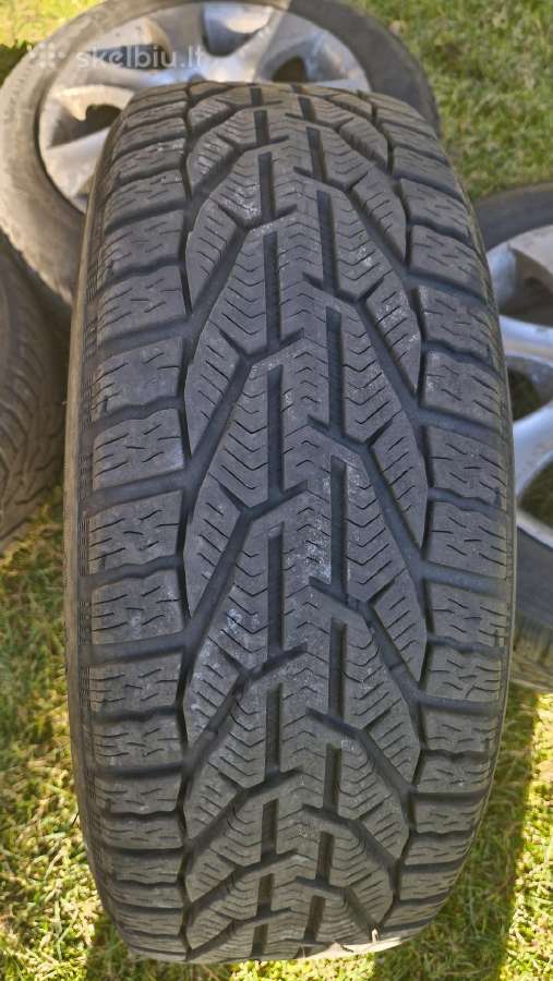 Padangos su ratlankiais 205/55 R16 - nuotraukos Nr. 2