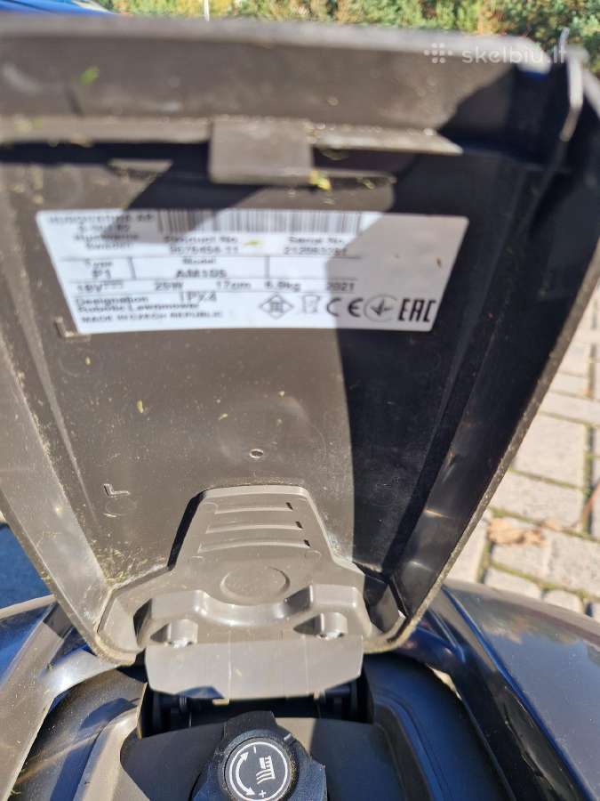 Vejos robotas Husqvarna 105 - nuotraukos Nr. 4