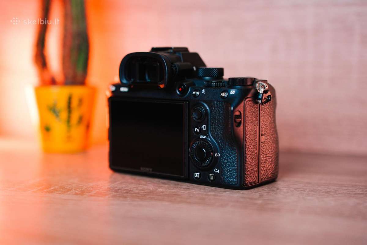 Fotoaparatas Sony A7 Mark III Full Frame - nuotraukos Nr. 4