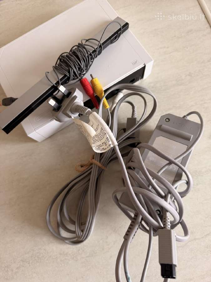 Nintendo Wii žaidimų konsolė - nuotraukos Nr. 3