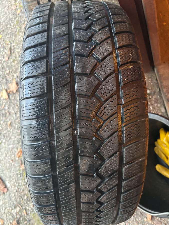 Mercedes 5x112 r17 su zieminem padangom - nuotraukos Nr. 4