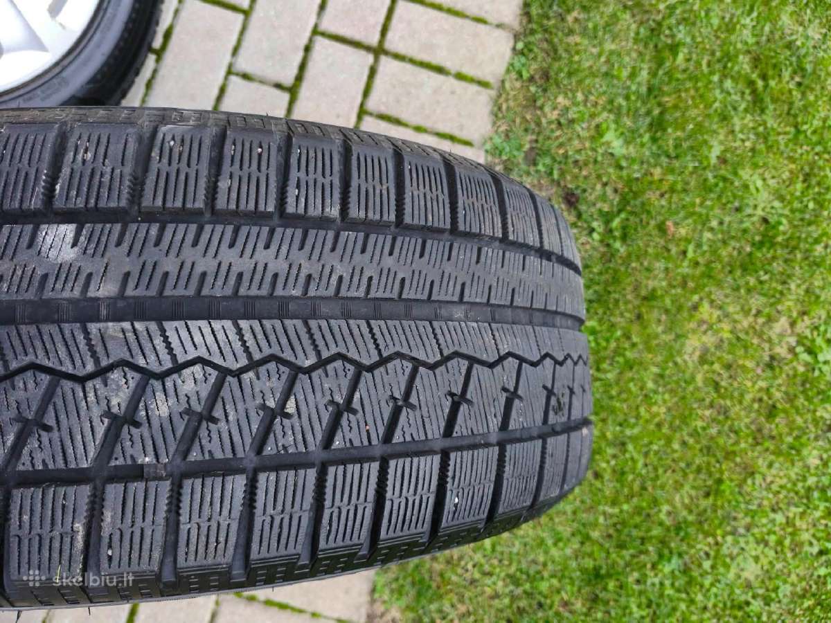 Audi lieti ratai R16 su zieminem padangom - nuotraukos Nr. 4