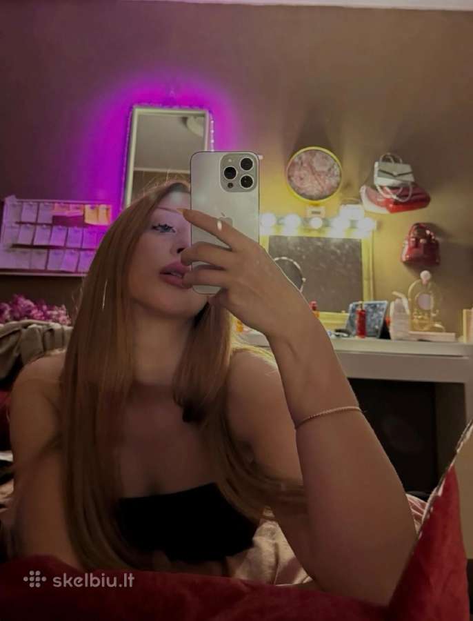 Real Girl Here - nuotraukos Nr. 2