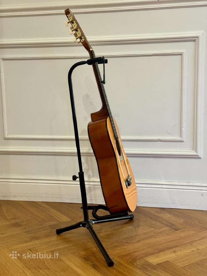 Toledo Primera gitara su stovu - nuotraukos Nr. 2