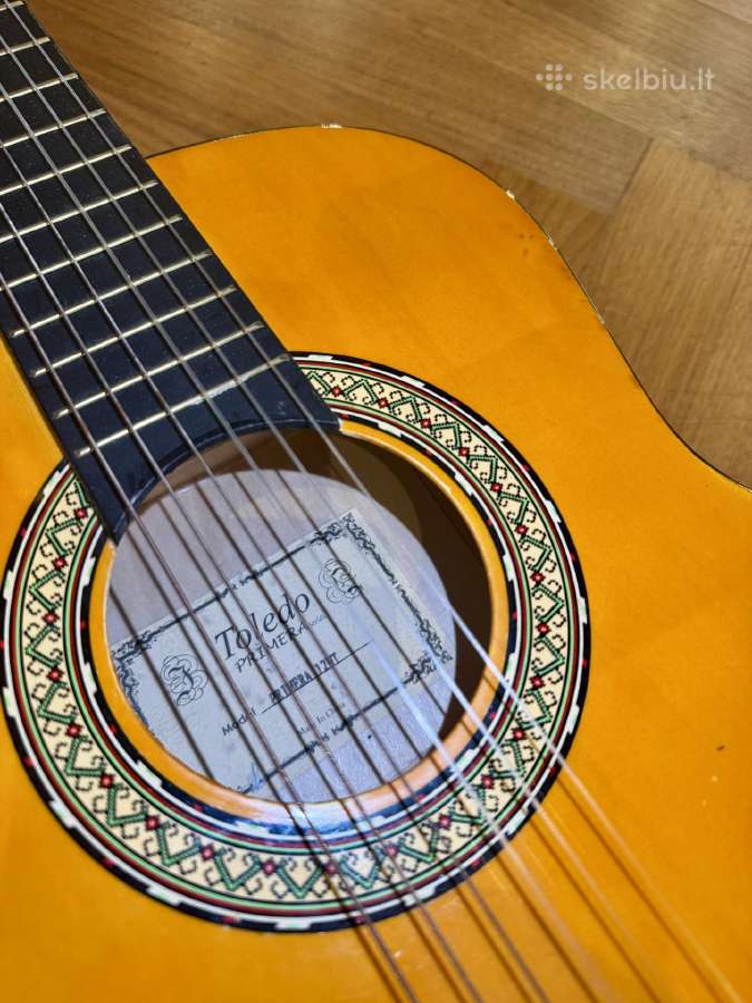 Toledo Primera gitara su stovu - nuotraukos Nr. 4