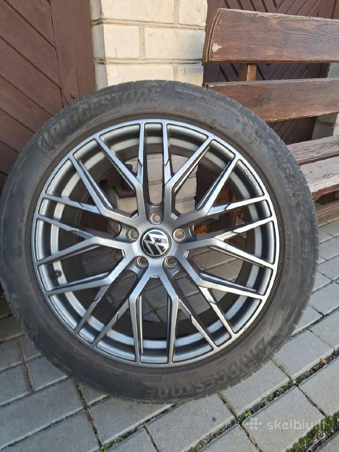 VW R19 ratlankių kompletas su padangomis - nuotraukos Nr. 3