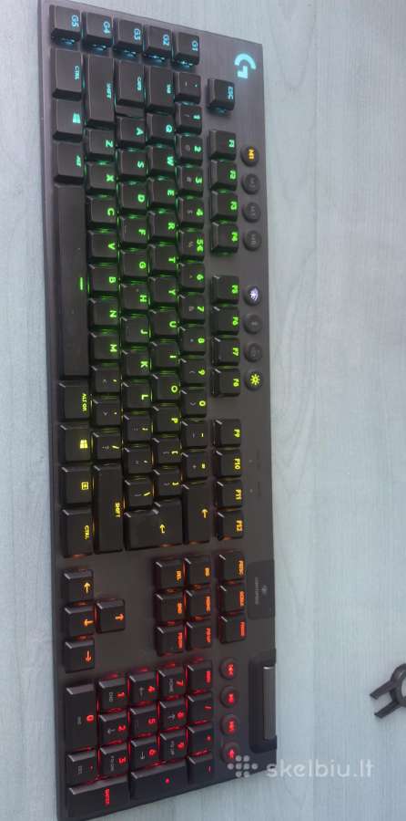 Logitech G915 mechaninė belaidė klaviatūra - nuotraukos Nr. 2