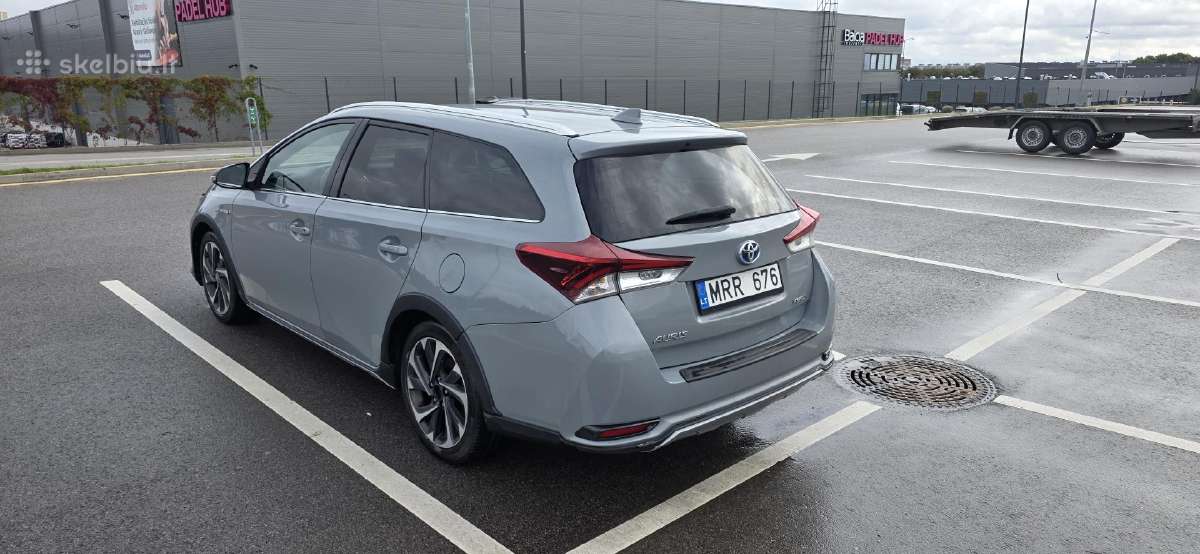 Toyota Auris 2018m, hibridas, hečbekas - nuotraukos Nr. 2