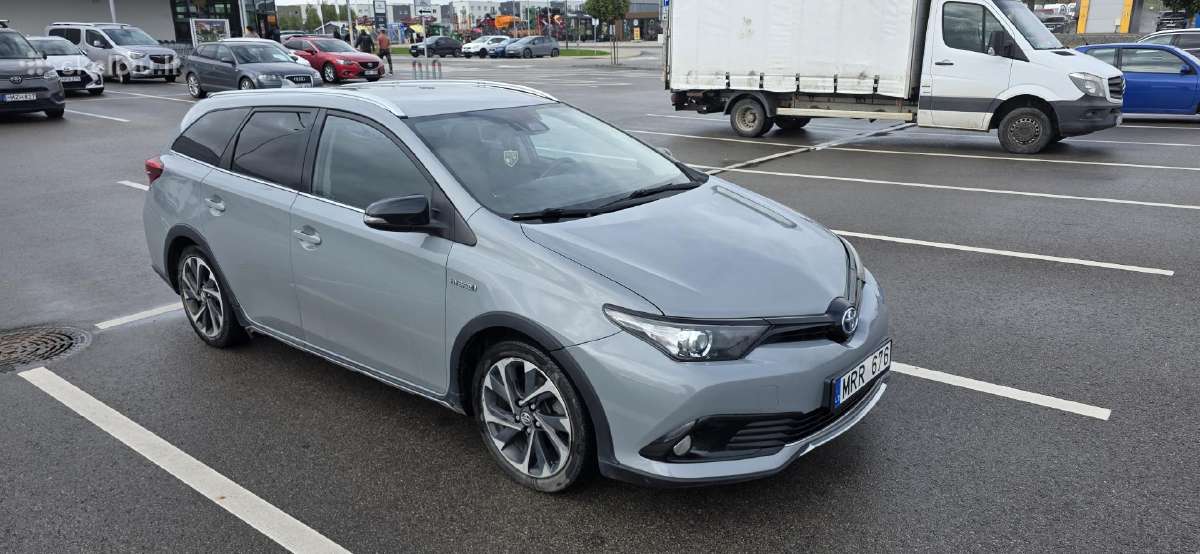 Toyota Auris 2018m, hibridas, hečbekas - nuotraukos Nr. 6