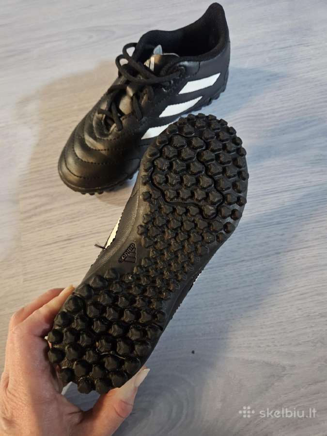 Futbolo batai Adidas 29 didys - nuotraukos Nr. 2