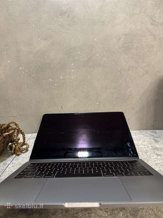 MacBook Pro 13 inch 2017 touch bar - nuotraukos Nr. 8