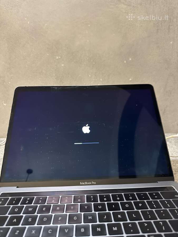 MacBook Pro 13 inch 2017 touch bar - nuotraukos Nr. 9