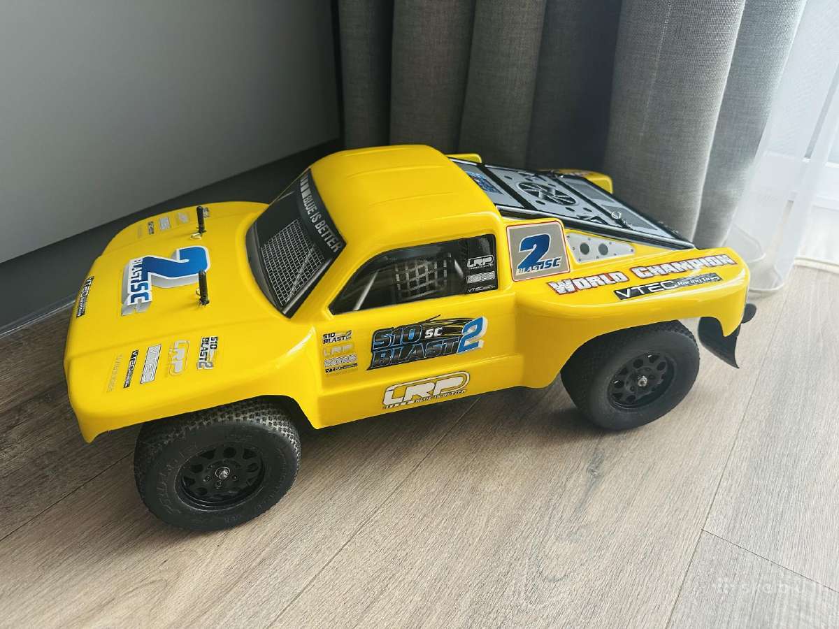 Team Associated Sc10 brushless - nuotraukos Nr. 2