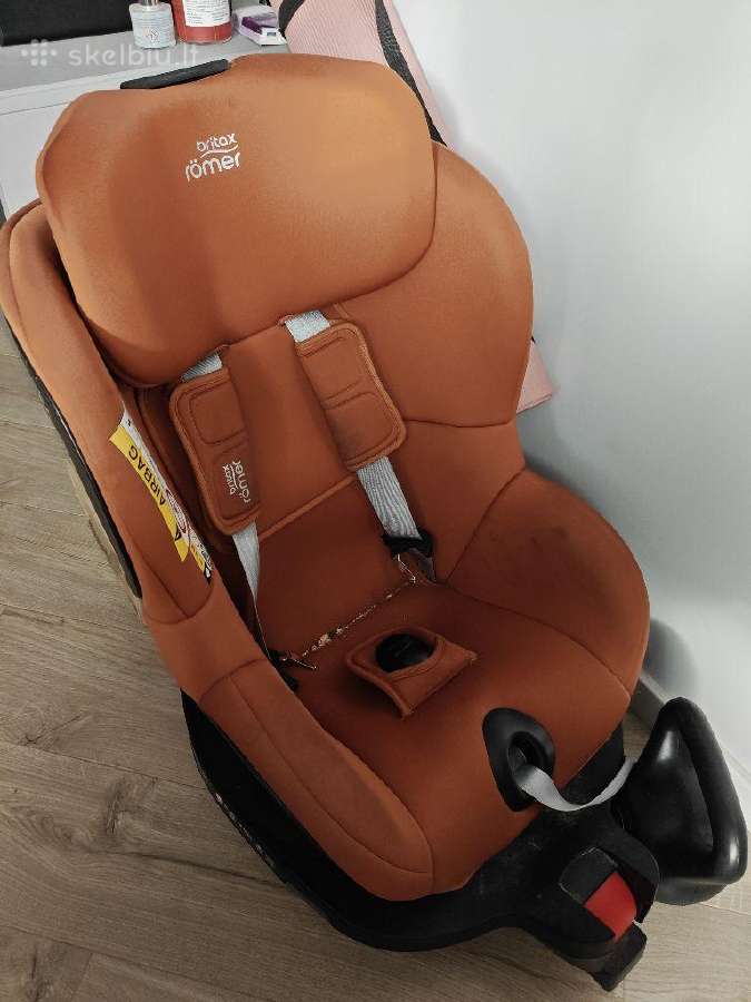 Britax Romer Dualfix M i-size automobilinė kėdutė - nuotraukos Nr. 2