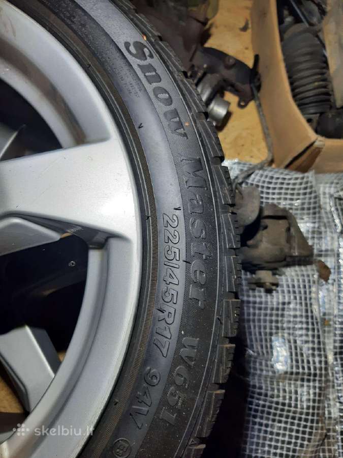 4 vnt. Geru zieminiu padangu 225/45r17 - nuotraukos Nr. 2