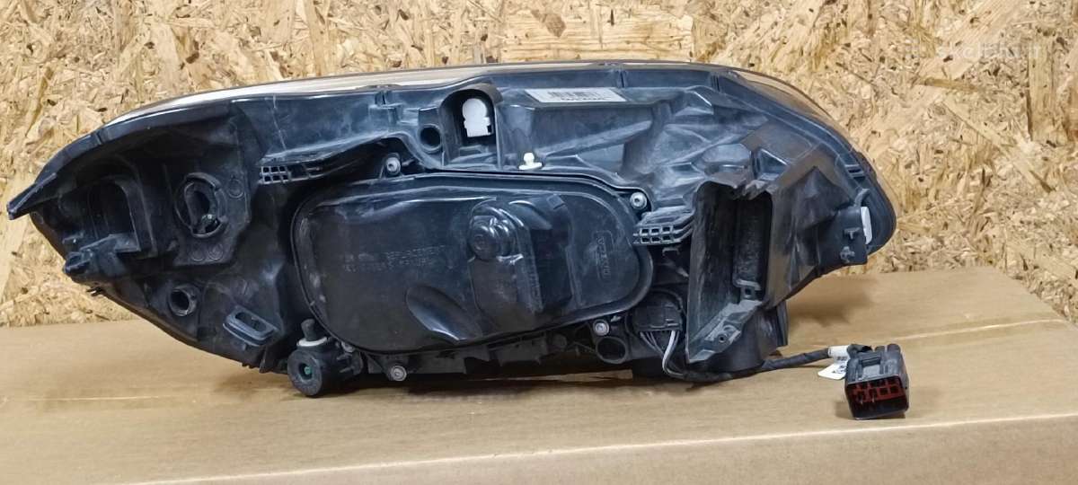 Volvo XC60 kairės pusės žibintas Usa - nuotraukos Nr. 4
