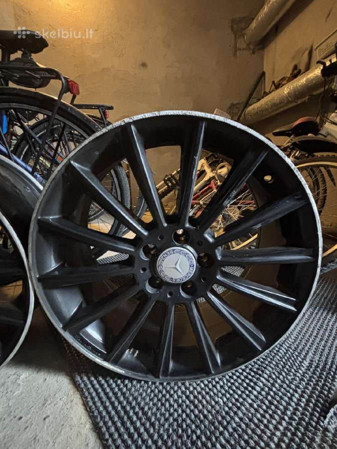 Parduodu 245/40 R19 - nuotraukos Nr. 2