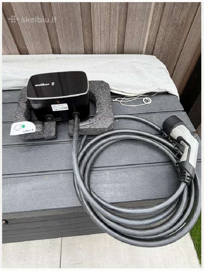 Elektromobilio įkrovimo stotelė Wallbox Commander - nuotraukos Nr. 2