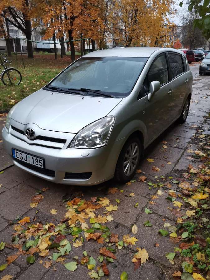 Toyota Corolla Verso - nuotraukos Nr. 3