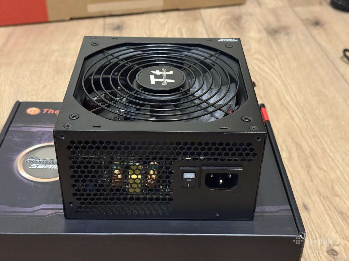 Thermaltake Smart Se2 500w pusiau modulinis - nuotraukos Nr. 8