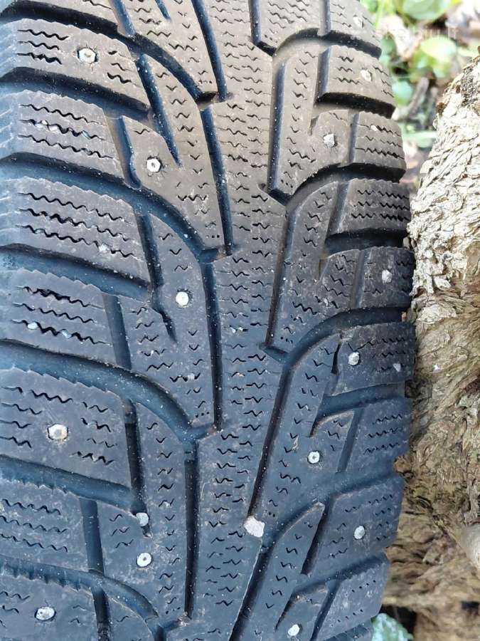 Žieminės dygliuotos padangos 185/65 R15 92t - nuotraukos Nr. 4