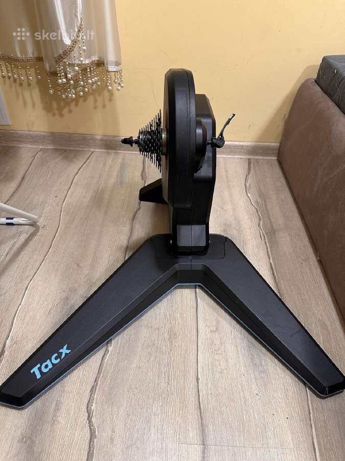 Treniruoklis Garmin Tacx Flux 2 - nuotraukos Nr. 3