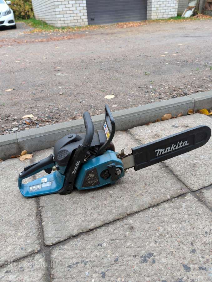 Makita benzininis pjuklas 120€ - nuotraukos Nr. 2