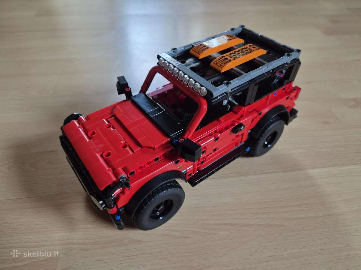 Lego Technic Ford Bronco - nuotraukos Nr. 2