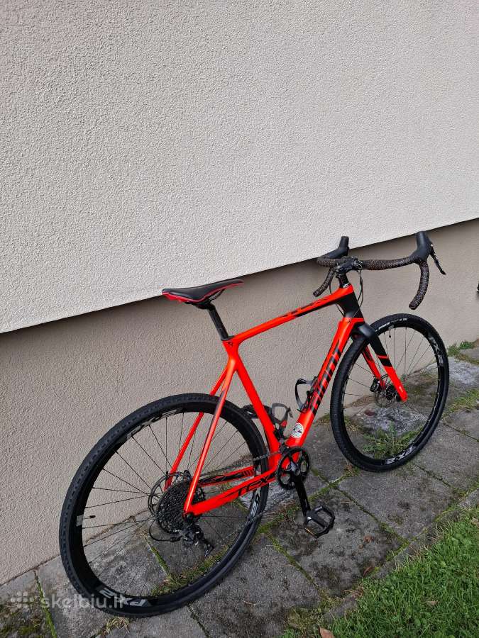 Giant Tsx - nuotraukos Nr. 3