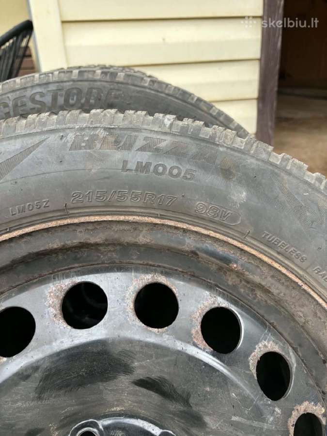 Bridgestone Blizzak Lm005 215/55 R17 žieminės pada - nuotraukos Nr. 2
