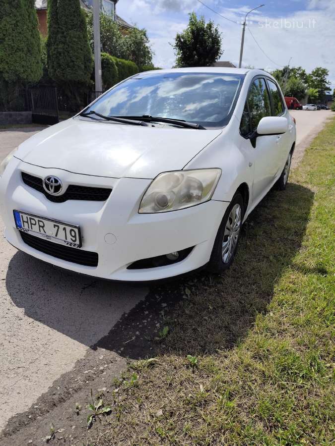 Toyota Auris - nuotraukos Nr. 2