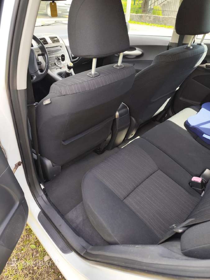 Toyota Auris - nuotraukos Nr. 5