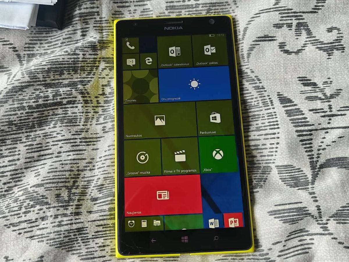 Nokia Lumia 1520 komplektas - nuotraukos Nr. 2