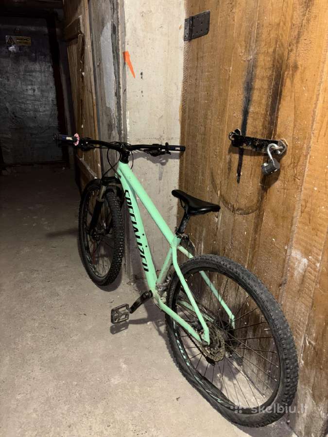 Specialized kalnu dviratis - nuotraukos Nr. 2