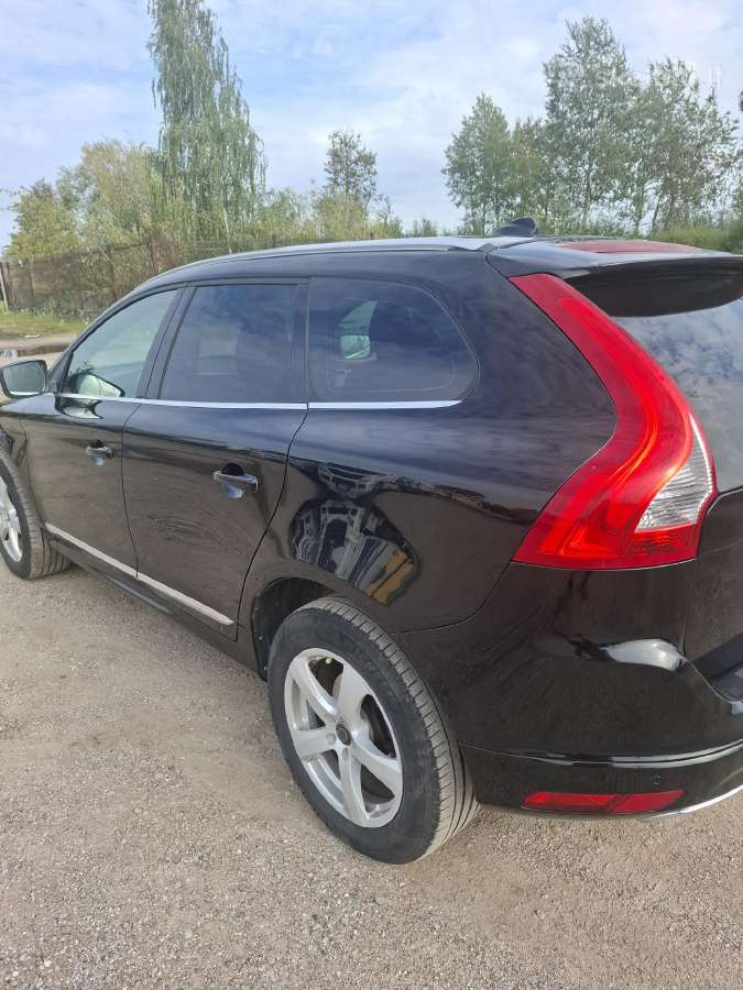 Volvo XC60 - nuotraukos Nr. 16