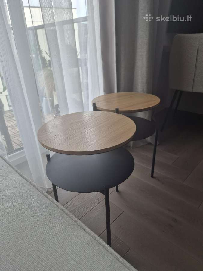 2 naktiniai staliukai su ąžuolo dekoro stalviršiu - nuotraukos Nr. 2