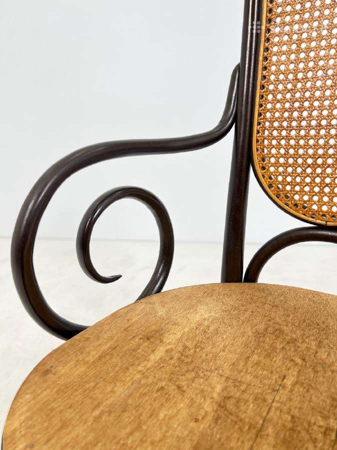 Thonet Long John 207 krėslas - nuotraukos Nr. 7