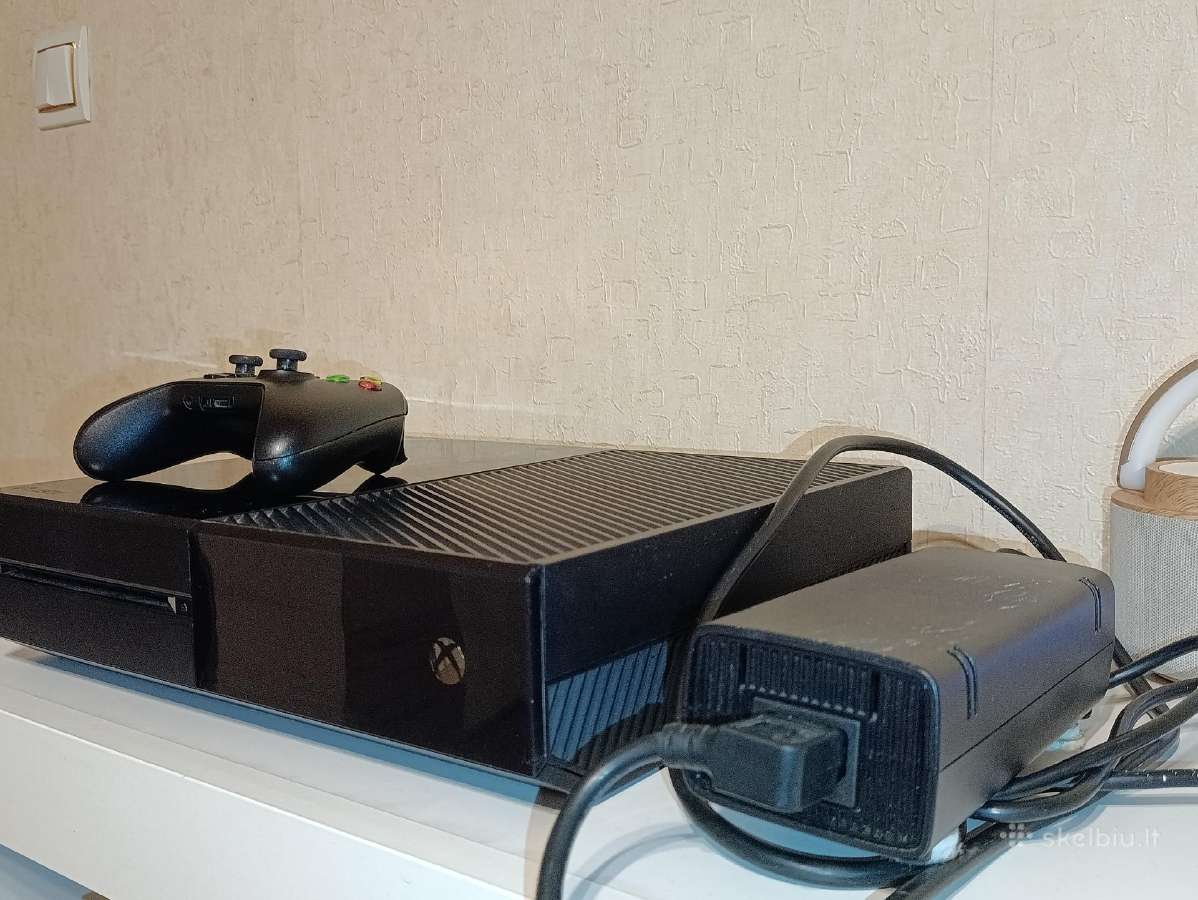 Xbox one su kontroleriu ir laidas - nuotraukos Nr. 3