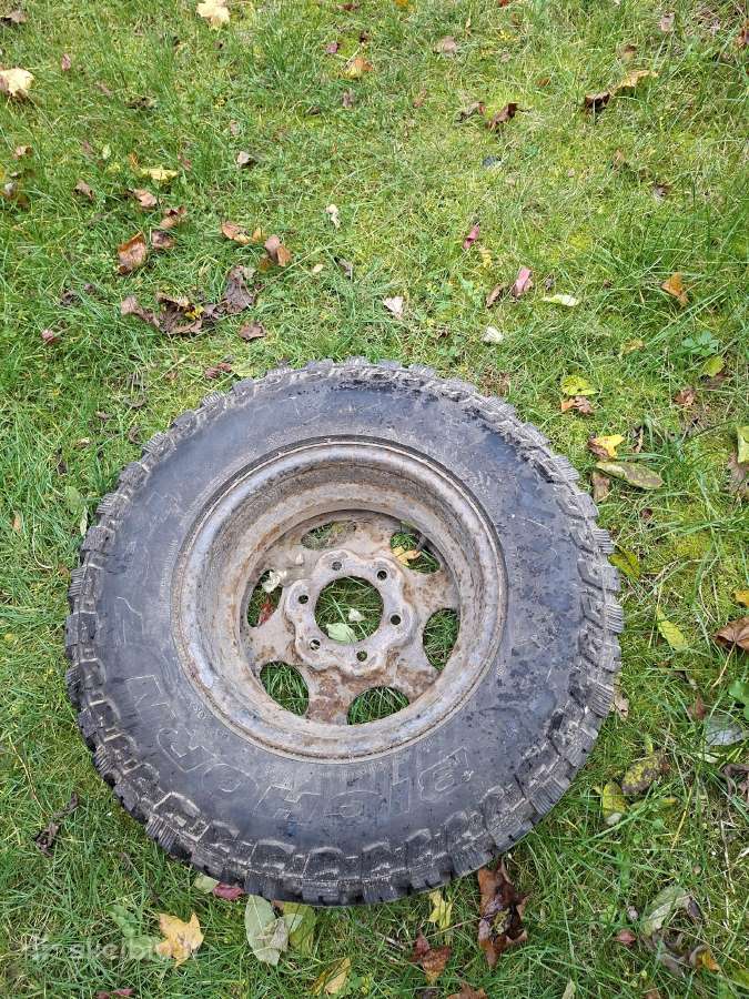 Padangos nuo Nissan Terrano - nuotraukos Nr. 2