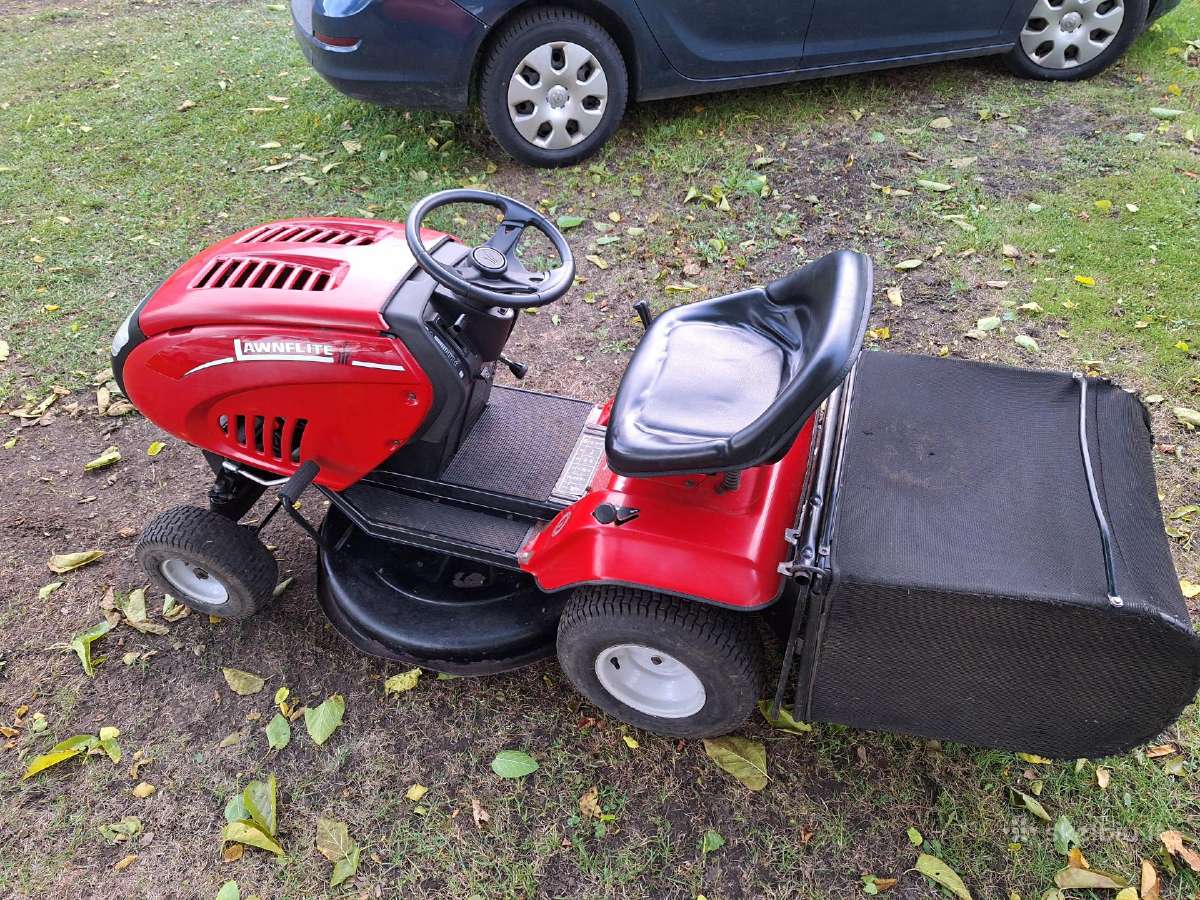 Mtd Lawnflite 604 sodo traktoriukas 14.5hp - nuotraukos Nr. 2