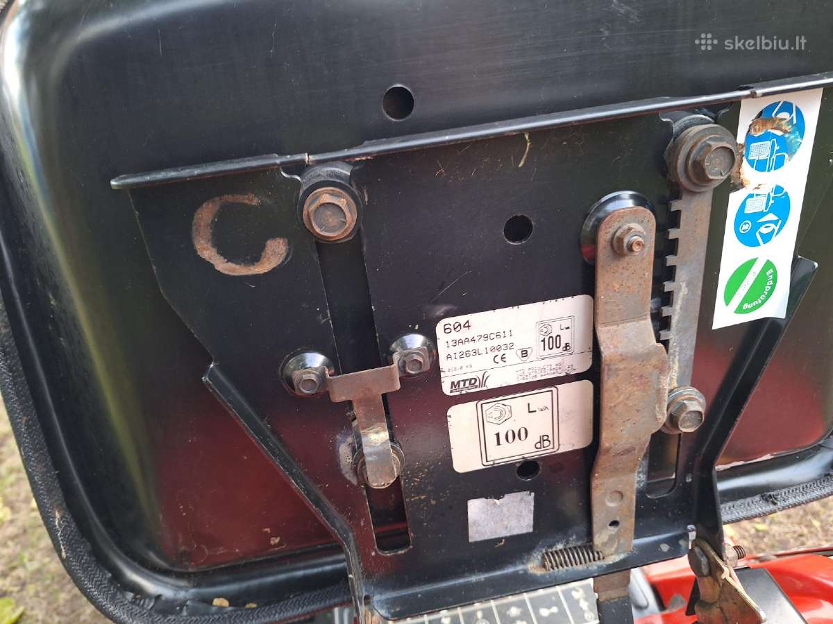 Mtd Lawnflite 604 sodo traktoriukas 14.5hp - nuotraukos Nr. 14