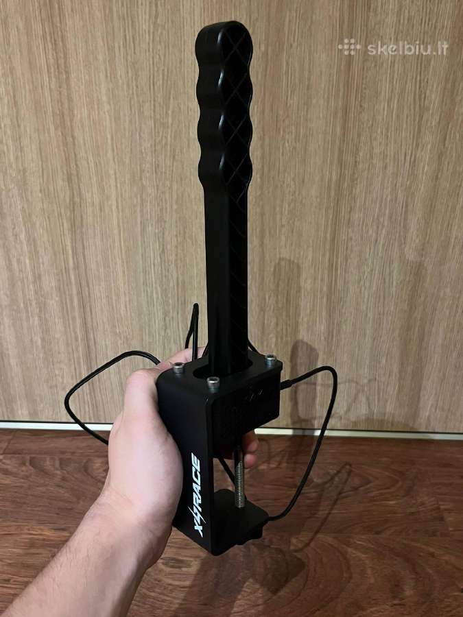 Parduodu Thrustmaster T300 RS GT su priedais - nuotraukos Nr. 5