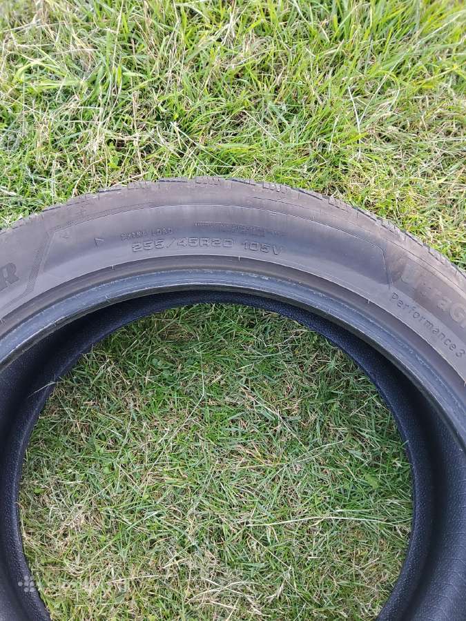 Goodyear Ultragrip Performance3 M+s 255/45 R20 - nuotraukos Nr. 2