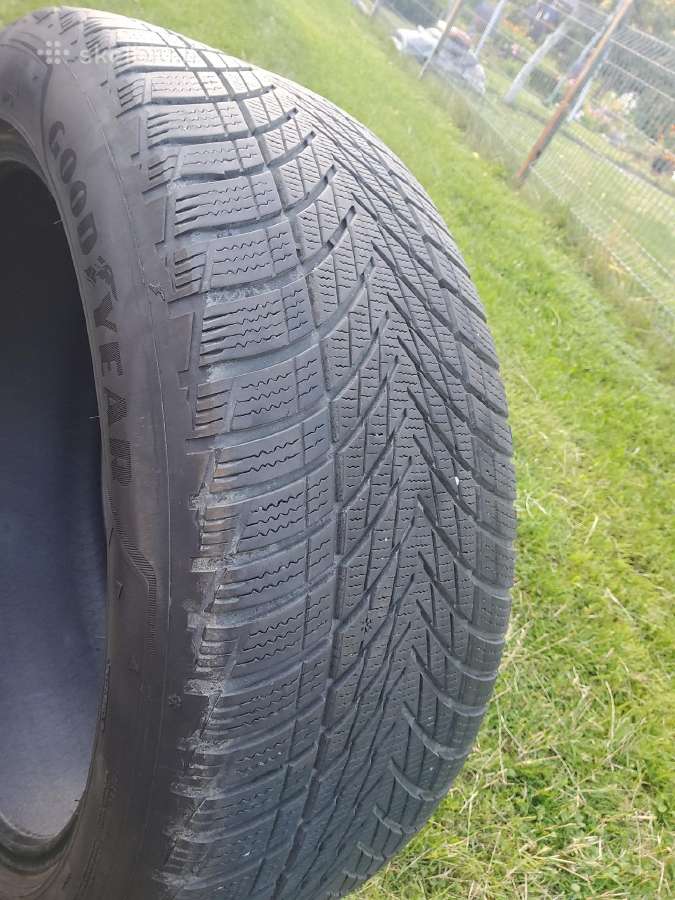 Goodyear Ultragrip Performance3 M+s 255/45 R20 - nuotraukos Nr. 10