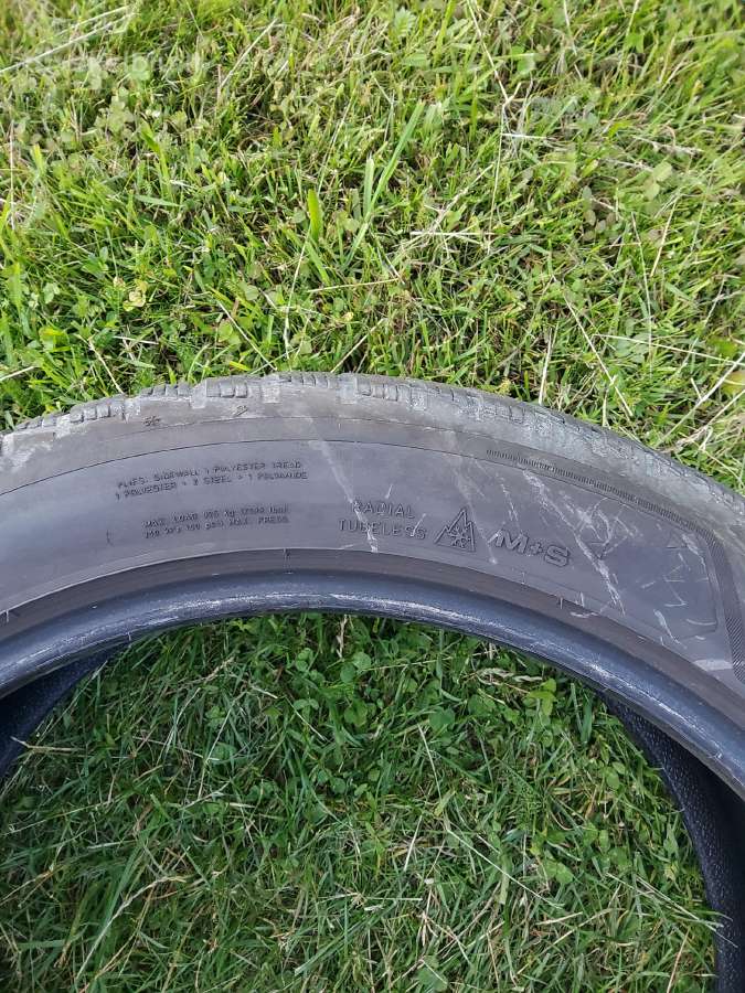 Goodyear Ultragrip Performance3 M+s 255/45 R20 - nuotraukos Nr. 26