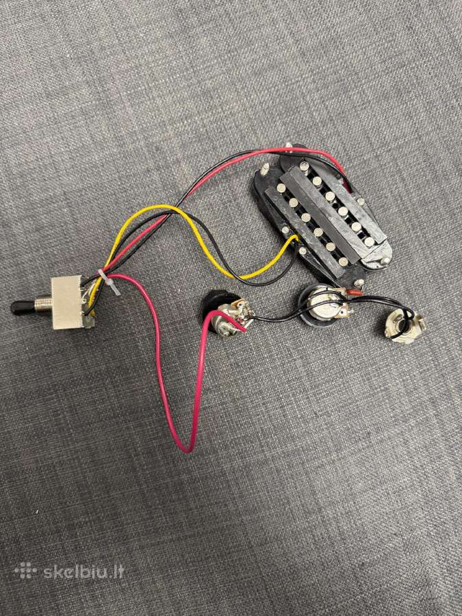 Squier Sonic Mustang Mn – originali elektronika - nuotraukos Nr. 2